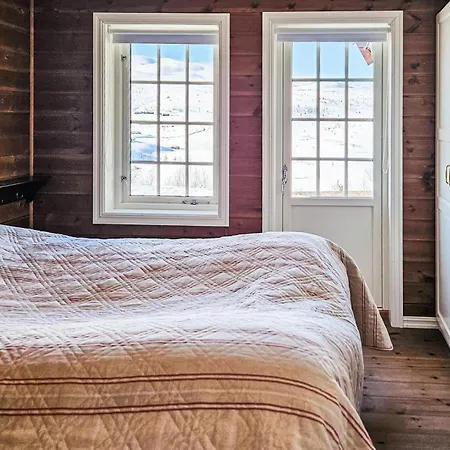 5 Bedroom Cozy In *